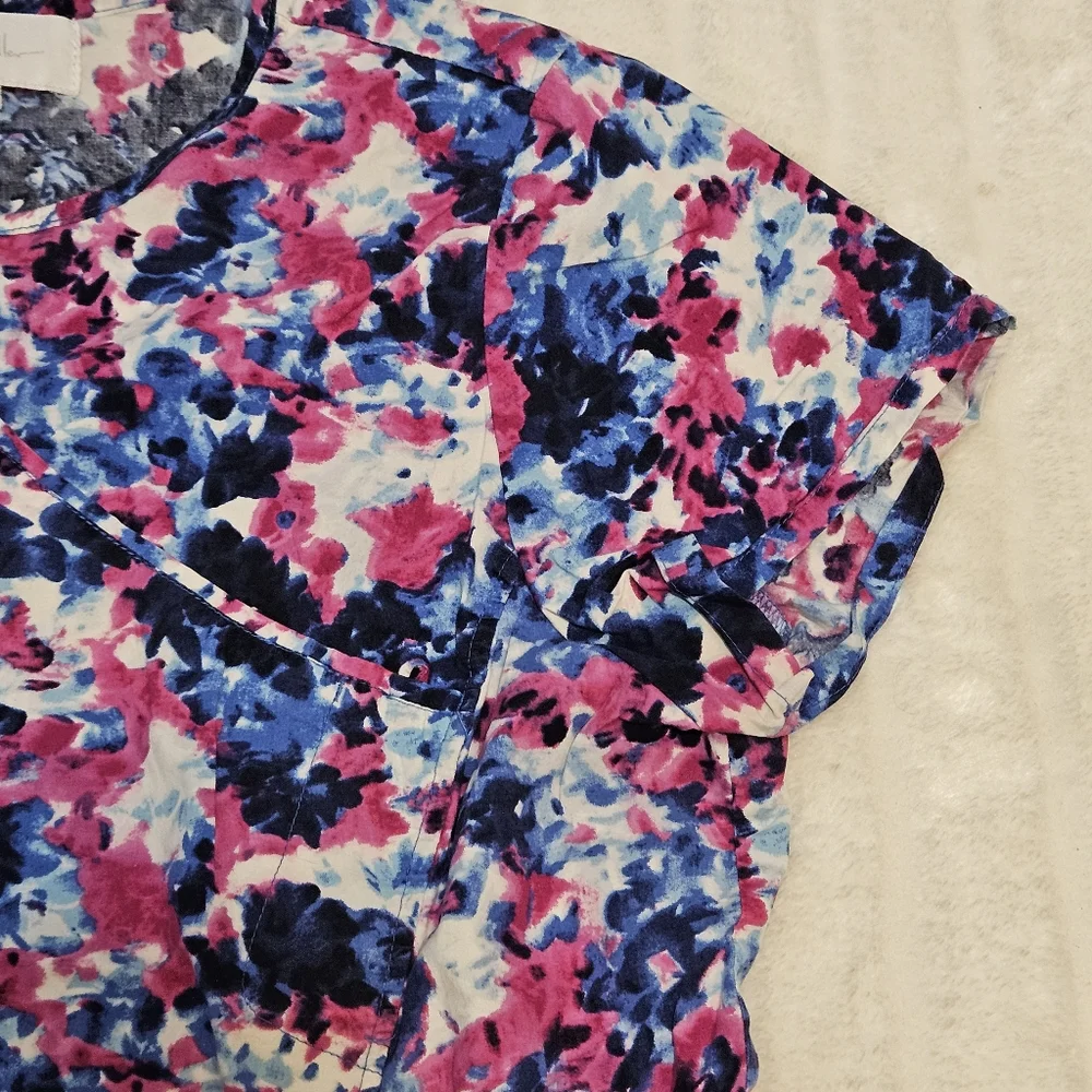 Nicole Miller Scrub Top - Picture 5 of 16